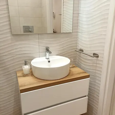 Aretusa Di G&g Apartment *